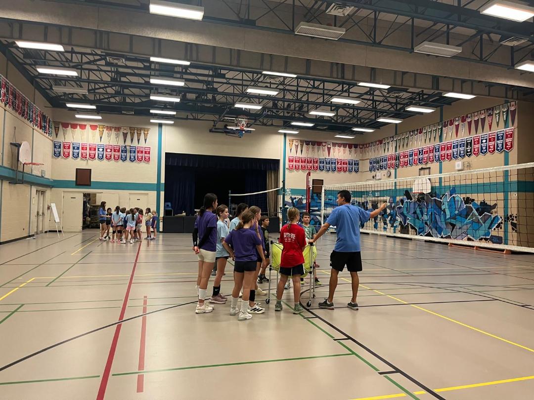 Coach instruction at the net